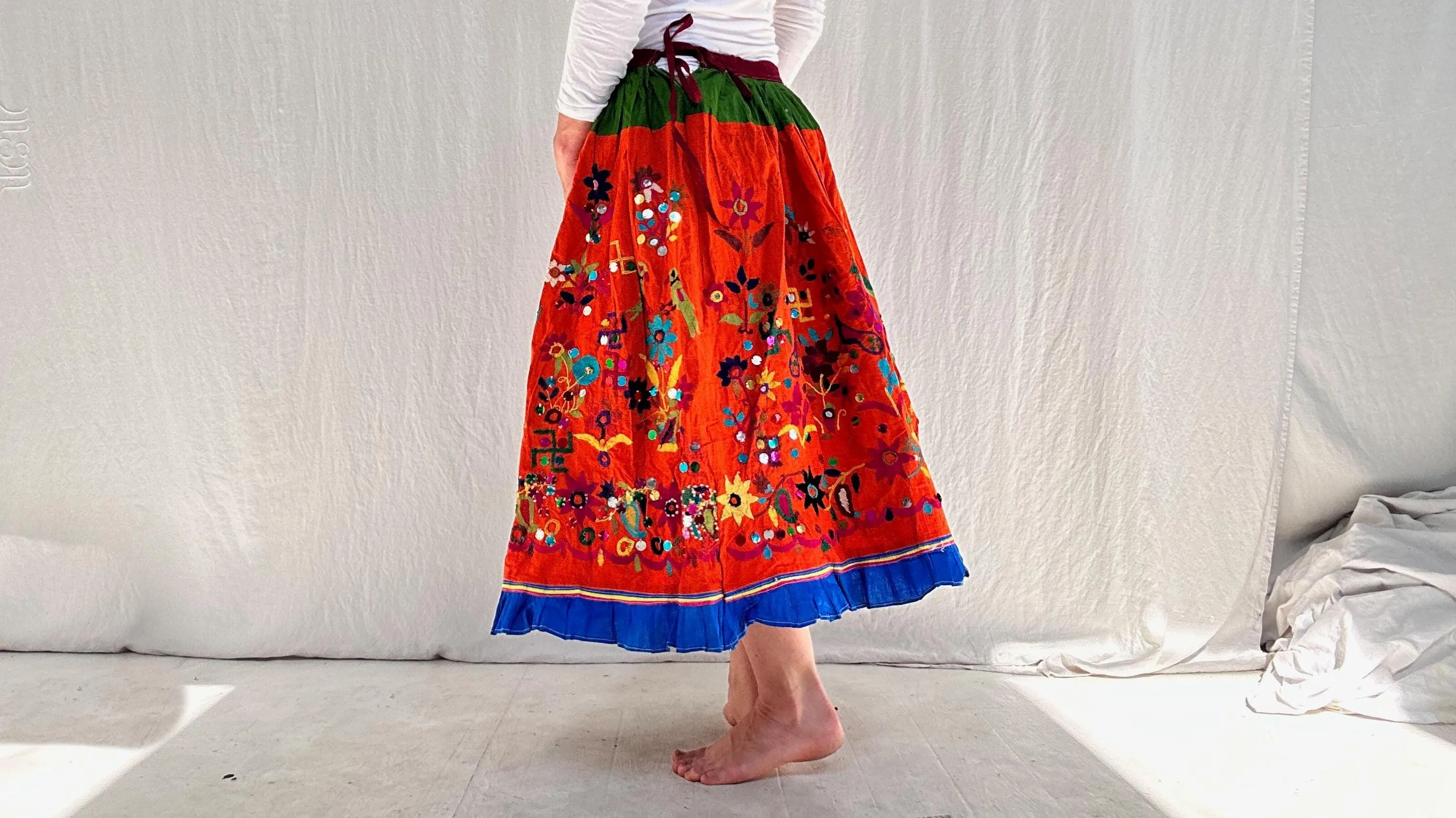 Vintage Banni Embroidered Drawstring Skirt. 0560
