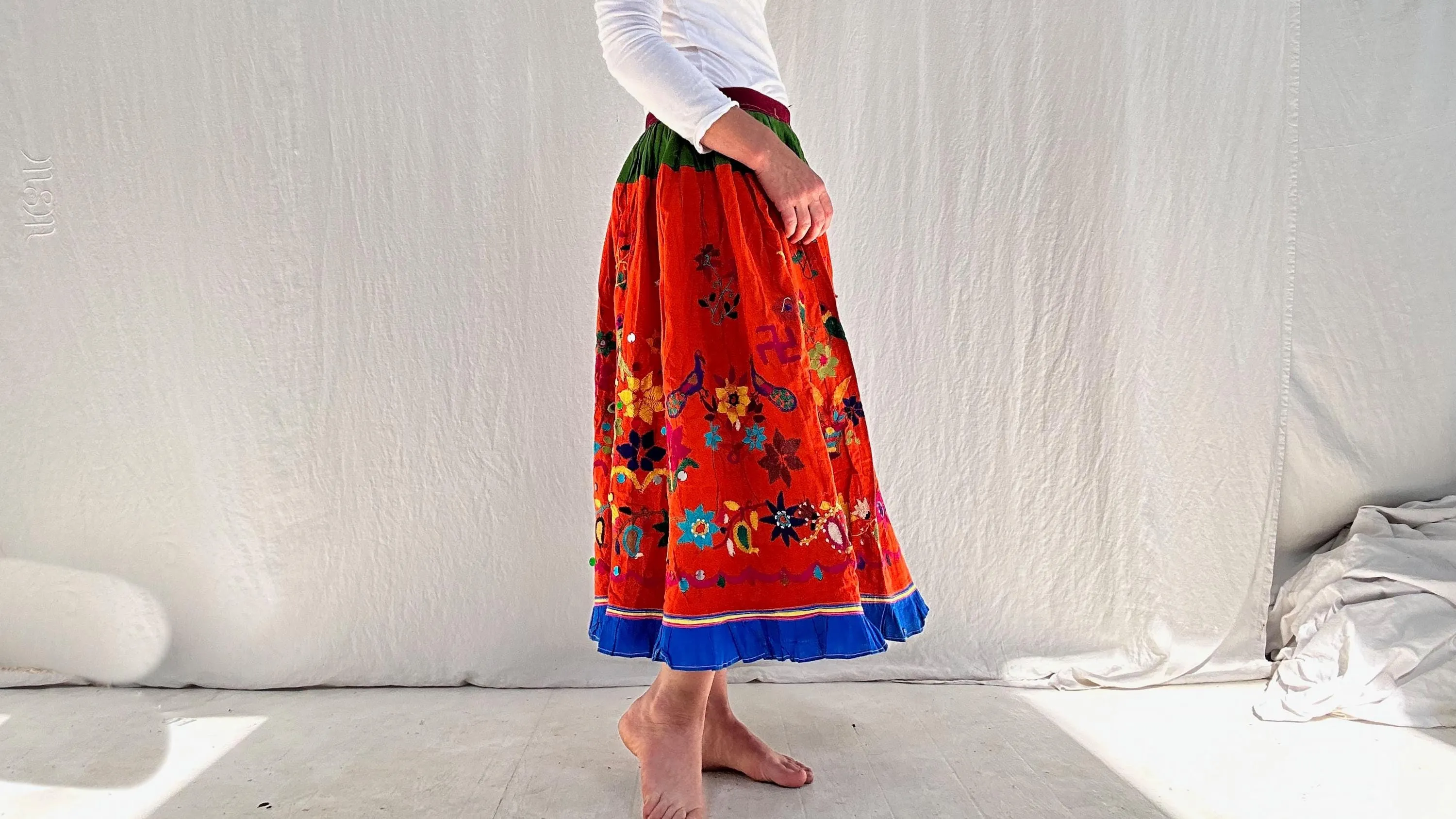 Vintage Banni Embroidered Drawstring Skirt. 0560