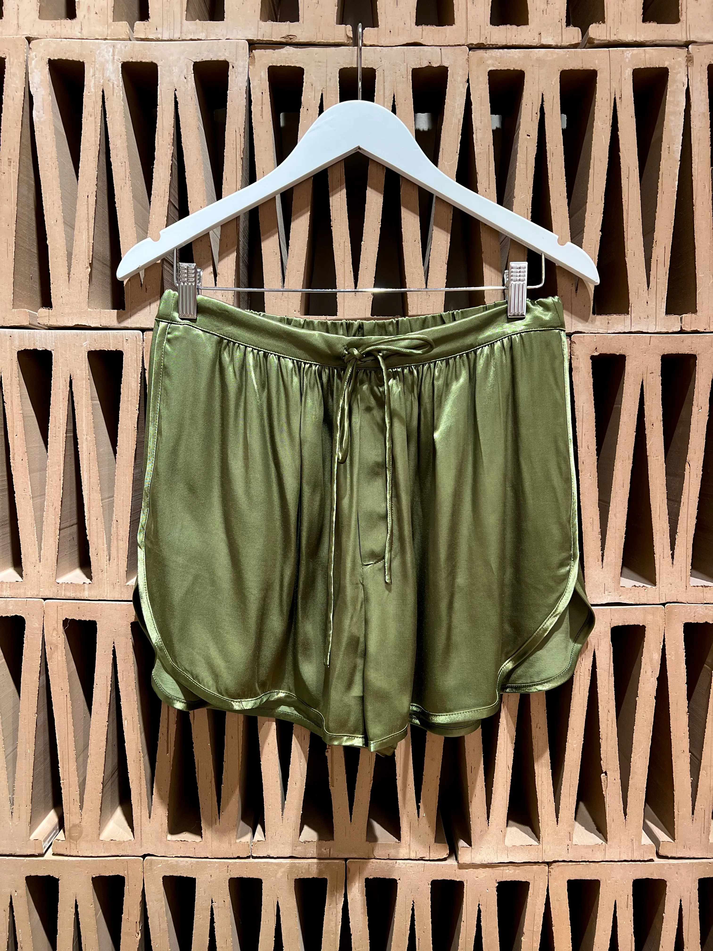 VISCOSE SHORTS "SILKY"