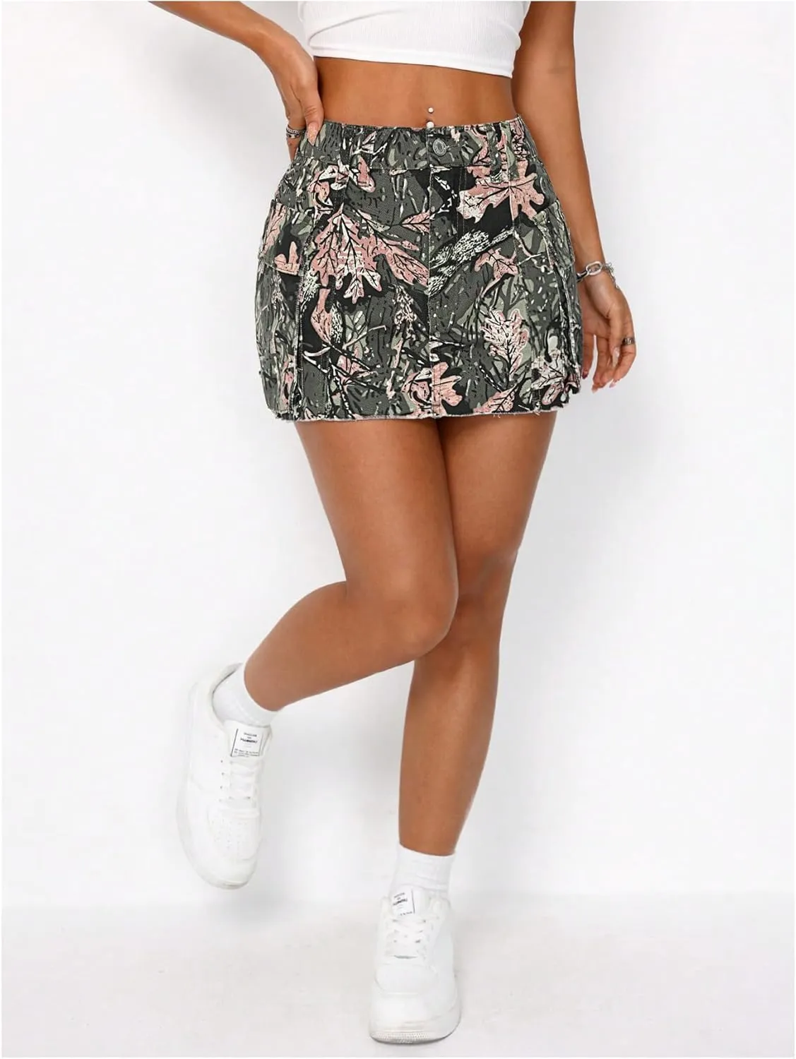 WDIRARA Women's Y2K Low Waist Denim Mini Skirts Bodycon Cargo Skirts with Flap Pockets